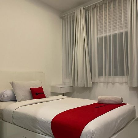 Reddoorz Plus Near Parahyangan University Bandung Exterior foto